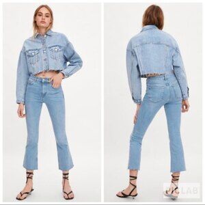 Denim Zara Flared Raw Hem Jeans in Light Blue Wash (NWT)